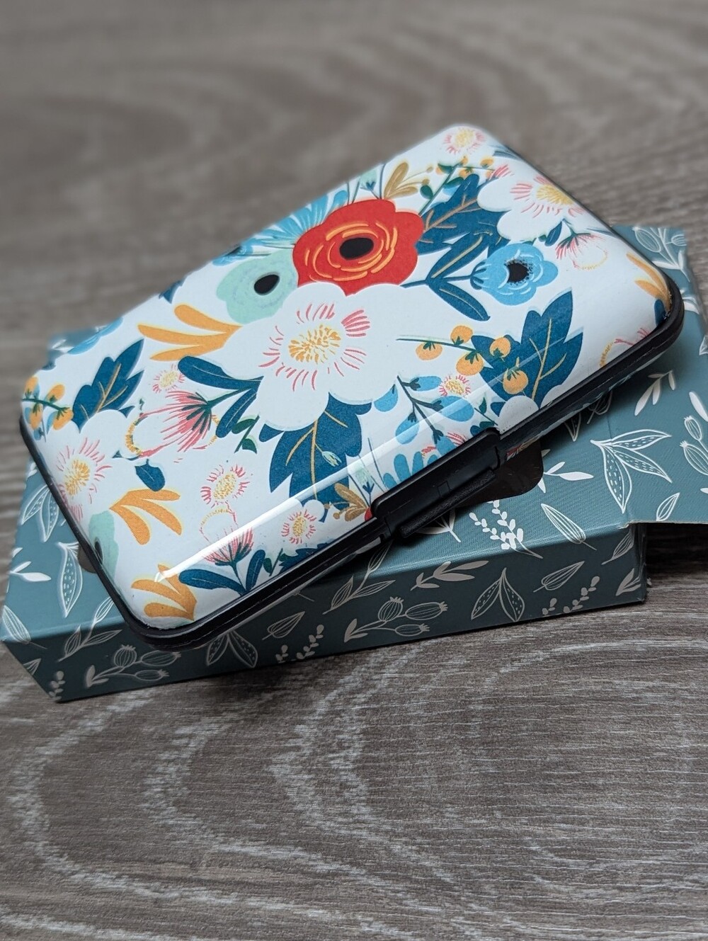 KAABAO | rfid blocking mini hardcase card wallet